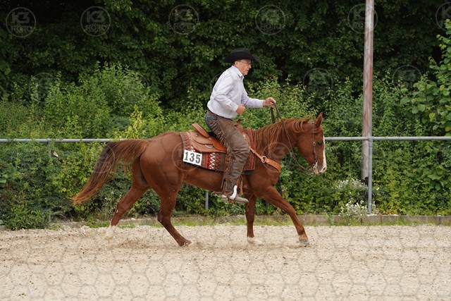 sA9K08625.JPG
